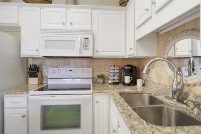 Full kitchen and coffee station.