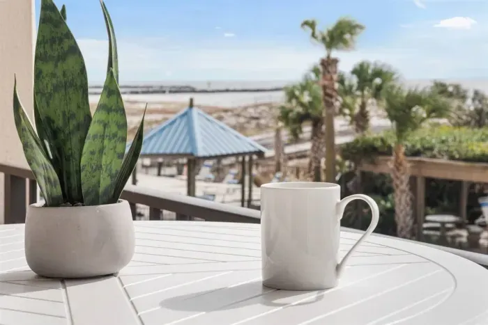 Wake up.Walk out.Relax.Notice the jetties lining the bay pass in the background.