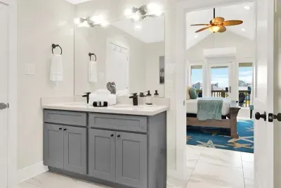 The natural lighting makes for a super nice place to get ready for a day on the town.