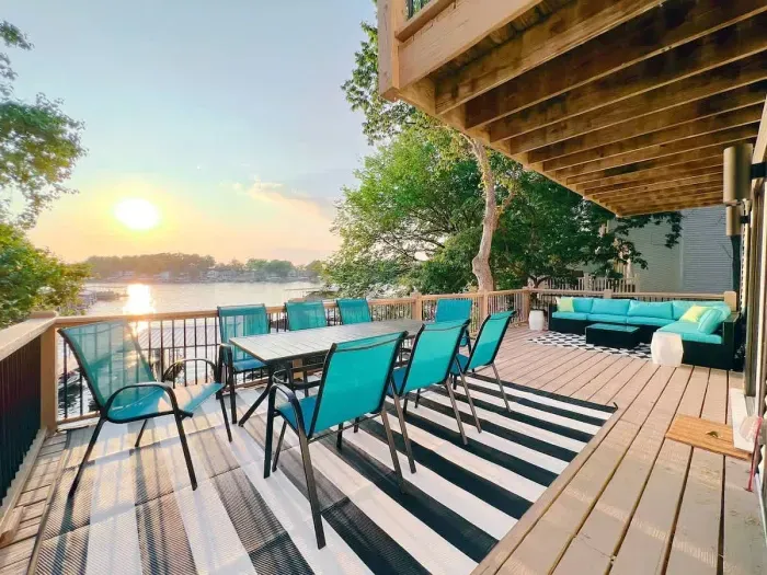 More gorgeous sunset views from the lower deck @ The Palm Lake Ozark