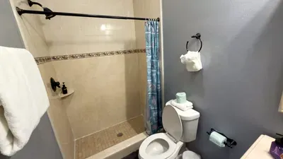 1st floor Condo 75 Steps to Beach - Pool - Pet Ok - image 35 of 60