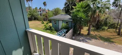 * Large Home Near Bay to Fish * New Pool - image 75 of 93
