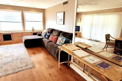 * Large Home Near Bay to Fish * New Pool - image 16 of 93