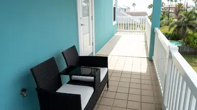 Saltwater Pool Home, 3 Kings, BBQ, Sleeps 12 SPI - image 116 of 146