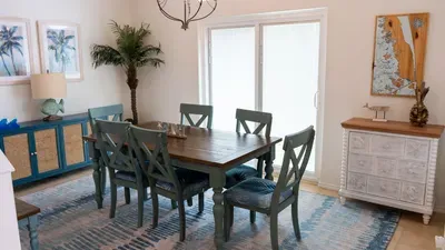 Saltwater Pool Home, 3 Kings, BBQ, Sleeps 12 SPI - image 87 of 146