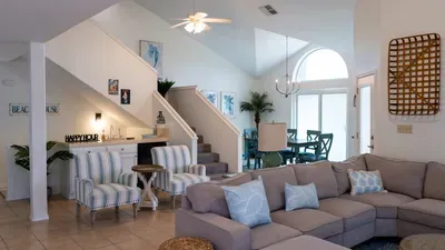 Saltwater Pool Home, 3 Kings, BBQ, Sleeps 12 SPI - image 48 of 146