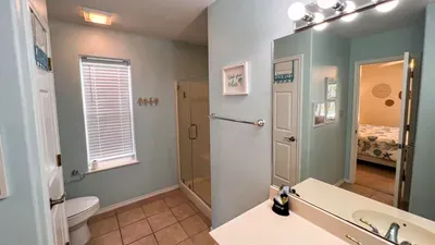 Saltwater Pool Home, 3 Kings, BBQ, Sleeps 12 SPI - image 45 of 146
