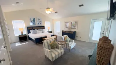 Saltwater Pool Home, 3 Kings, BBQ, Sleeps 12 SPI - image 106 of 146