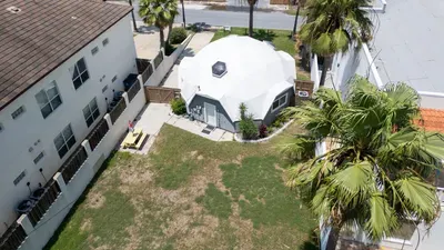 Unique GeoDome - Half Block to Beach - image 84 of 97