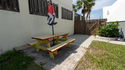 Unique GeoDome - Half Block to Beach - image 79 of 97