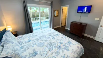 1st Floor - Pool - Affordable - by Beach - image 23 of 49