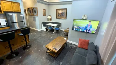 1st Floor - Pool - Affordable - by Beach - image 12 of 49