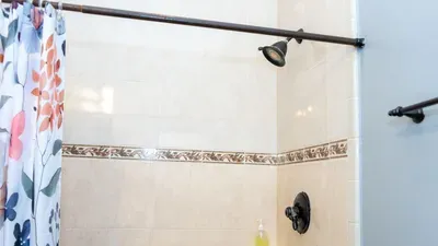1st Floor - Pool - Affordable - by Beach - image 27 of 49