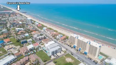 Sweeping 5th Floor Views " Direct Beach " Remodele - image 77 of 79