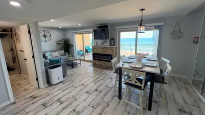 Sweeping 5th Floor Views " Direct Beach " Remodele - image 60 of 79
