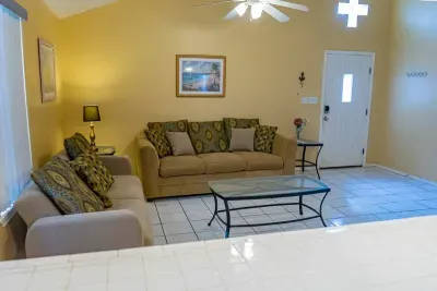 Private Ground Floor 2BR | Half Block to Beach SPI - image 31 of 78