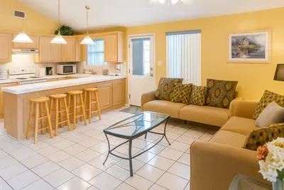 Bright & Cozy Retreat Near Beach | Full Kitchen + Stylish Living Room | Ideal for Families