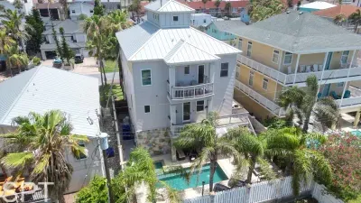 Go VIP * Steps to Beach * Pool - image 261 of 274