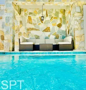 Go VIP * Steps to Beach * Pool - image 143 of 274