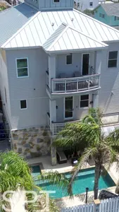 Go VIP * Steps to Beach * Pool - image 136 of 274