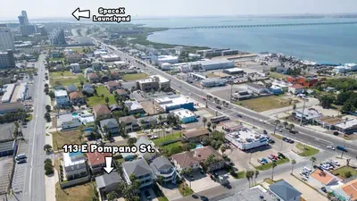 * 4 bedroom 2 Level Home * 50 yards from Beach - image 83 of 122