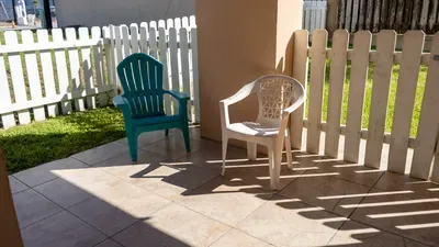 * 4 bedroom 2 Level Home * 50 yards from Beach - image 119 of 122