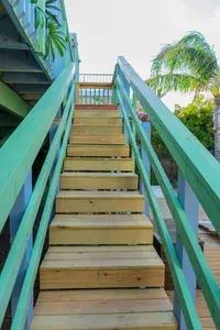 Authentic Near Beach House - Sleeps 16 - 5 Bedr - image 74 of 110