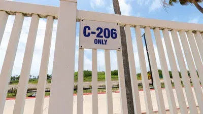 3BR Condo - 8 Beds - Pool - Walk to Beach - SPI - image 15 of 154