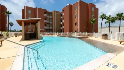 3BR Condo - 8 Beds - Pool - Walk to Beach - SPI - image 111 of 154