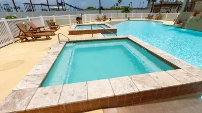 3BR Condo - 8 Beds - Pool - Walk to Beach - SPI - image 116 of 154
