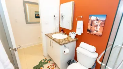 3BR Condo - 8 Beds - Pool - Walk to Beach - SPI - image 98 of 154