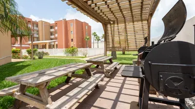 3BR Condo - 8 Beds - Pool - Walk to Beach - SPI - image 138 of 154
