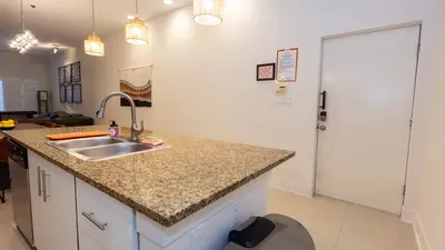 3BR Condo - 8 Beds - Pool - Walk to Beach - SPI - image 34 of 154