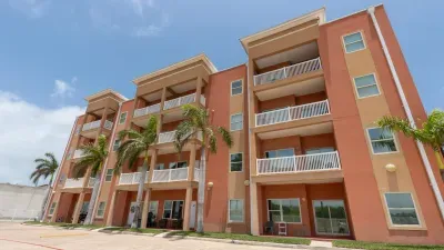 3BR Condo - 8 Beds - Pool - Walk to Beach - SPI - image 21 of 154