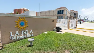 3BR Condo - 8 Beds - Pool - Walk to Beach - SPI - image 18 of 154