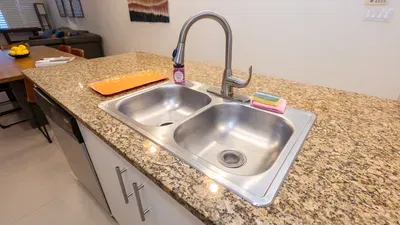 3BR Condo - 8 Beds - Pool - Walk to Beach - SPI - image 49 of 154