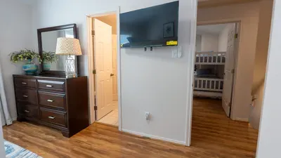 3BR Townhome, Steps to Beach, New Remodel SPI - image 100 of 158
