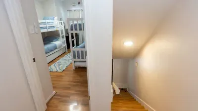 3BR Townhome, Steps to Beach, New Remodel SPI - image 72 of 158