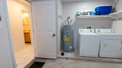3BR Townhome, Steps to Beach, New Remodel SPI - image 131 of 158