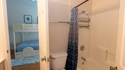 3BR Townhome, Steps to Beach, New Remodel SPI - image 125 of 158