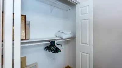 3BR Townhome, Steps to Beach, New Remodel SPI - image 97 of 158