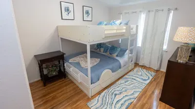 3BR Townhome, Steps to Beach, New Remodel SPI - image 98 of 158