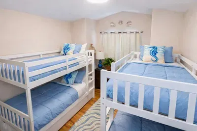 3BR Townhome, Steps to Beach, New Remodel SPI - image 6 of 158