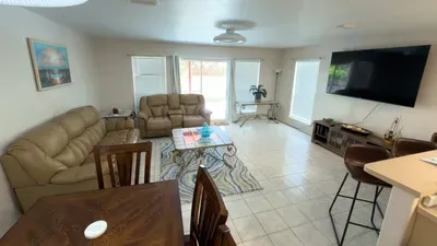 3BR Townhome, Steps to Beach, New Remodel SPI - image 44 of 158