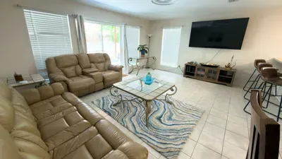 3BR Townhome, Steps to Beach, New Remodel SPI - image 14 of 158