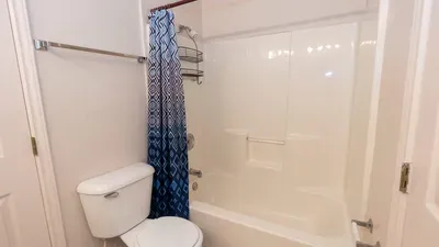 3BR Townhome, Steps to Beach, New Remodel SPI - image 127 of 158