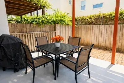 3BR Townhome, Steps to Beach, New Remodel SPI - image 8 of 158