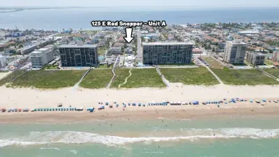 3BR Townhome, Steps to Beach, New Remodel SPI - image 12 of 158