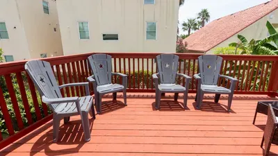 3BR Townhome, Steps to Beach, New Remodel SPI - image 91 of 158