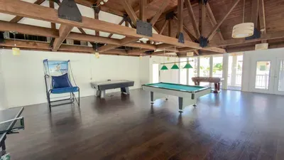 Fresh & Bright 1BR Condo - Pool View & Steps to Beach - image 84 of 98